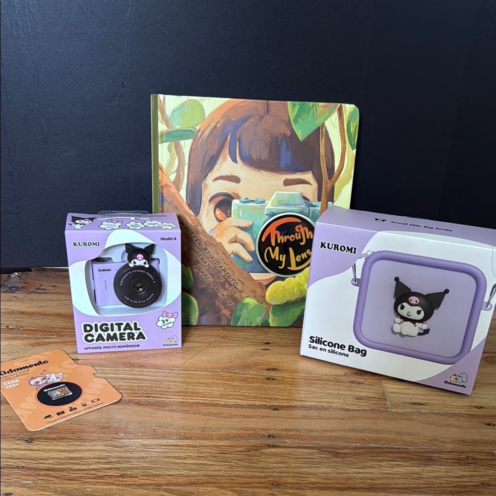 Kuromi Digital Camera and Silicone Bag Set